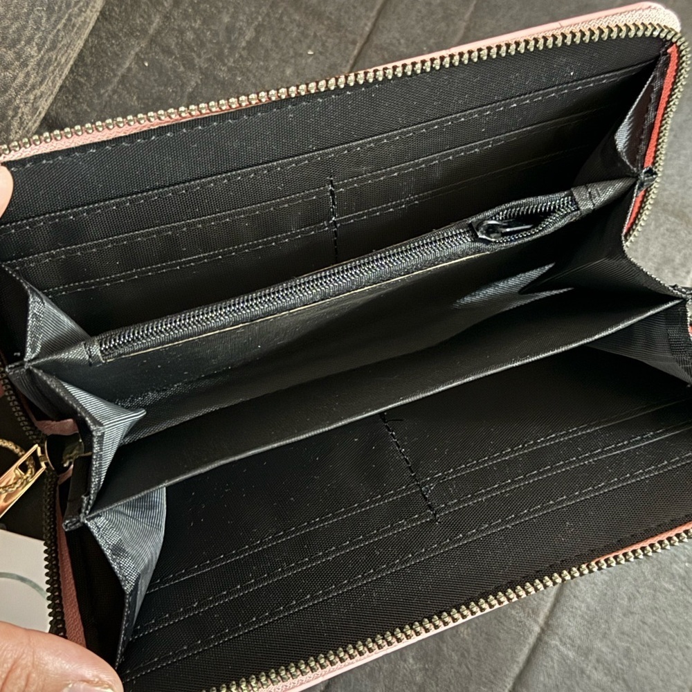 Imoshion Floral Pink Vegan Wallet - Picture 5 of 7